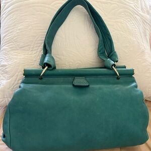 TreVero Chic Teal Blue Leather Shoulder/handbag